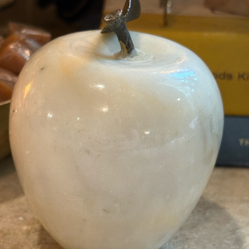 Elegant Cream Marble Apple Decor - Picture 4 of 9